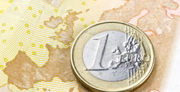 Et si l’épargne devenait un levier de souveraineté stratégique pour les banques européennes ?